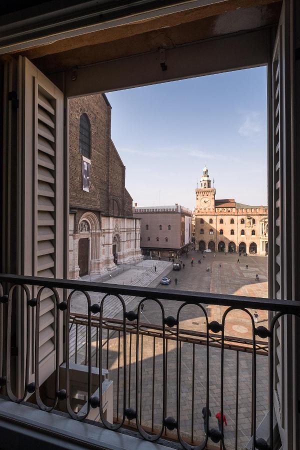 Urbanicooh Asinelli - Balcony On Piazza Maggiore Болонья Экстерьер фото