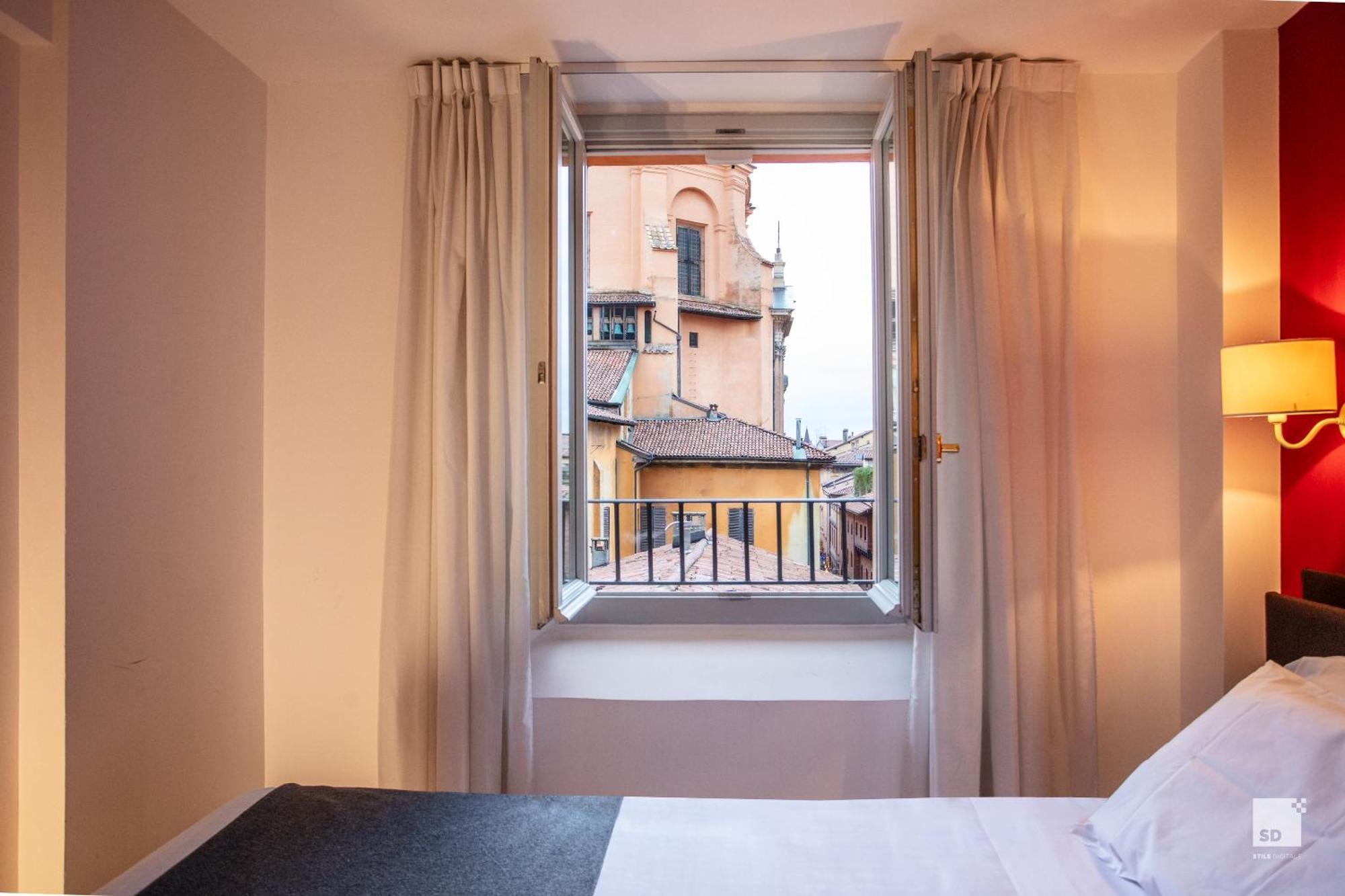 Urbanicooh Asinelli - Balcony On Piazza Maggiore Болонья Экстерьер фото